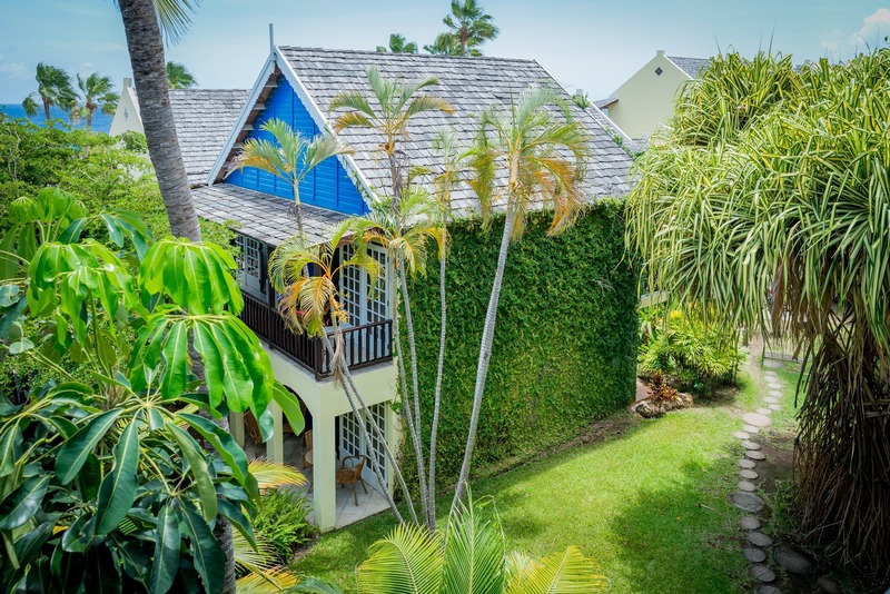 Lions Dive &amp; Beach Resort