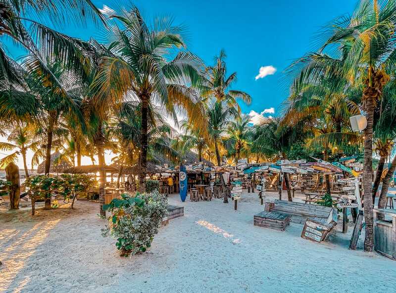 Chill beachbar & grill